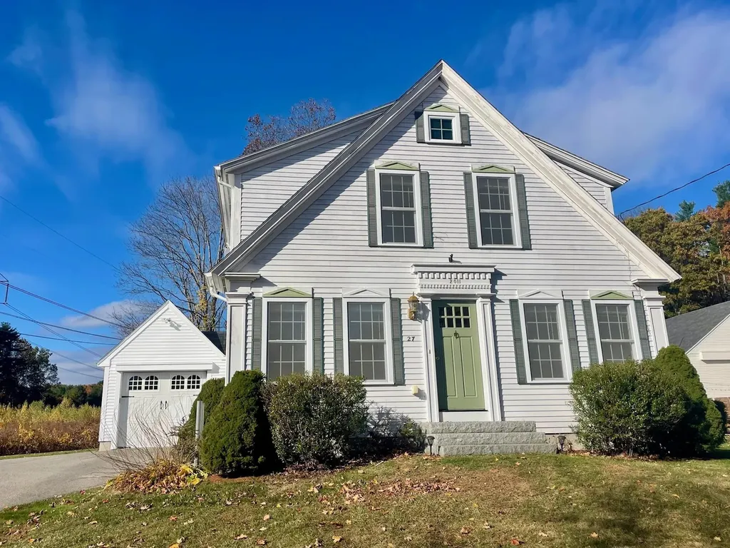 27 Weare Road Seabrook NH 03874