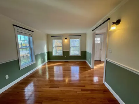 27 Weare Road Seabrook NH 03874