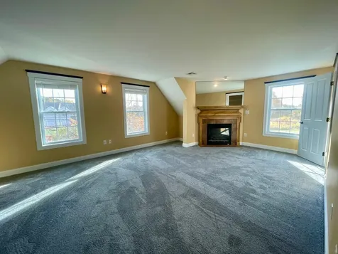 27 Weare Road Seabrook NH 03874