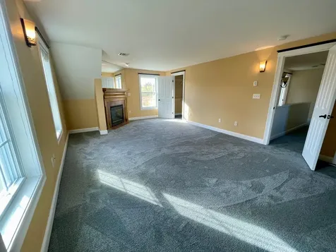 27 Weare Road Seabrook NH 03874