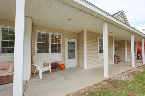 95 Court Street Exeter NH 03833