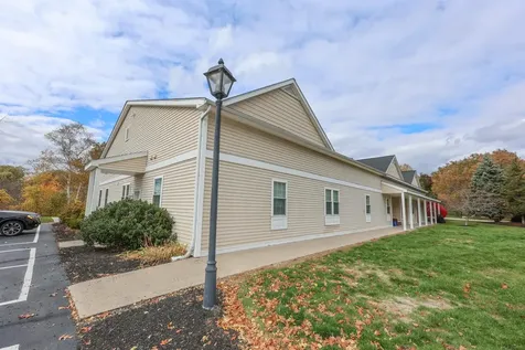 95 Court Street Exeter NH 03833