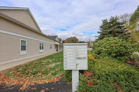 95 Court Street Exeter NH 03833