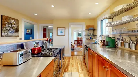 68 Court Street Middlebury VT 05753