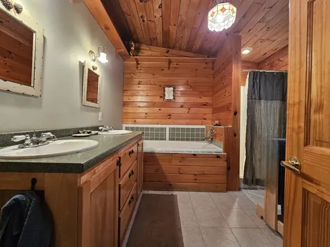 115 Prior Road Cavendish VT 05142