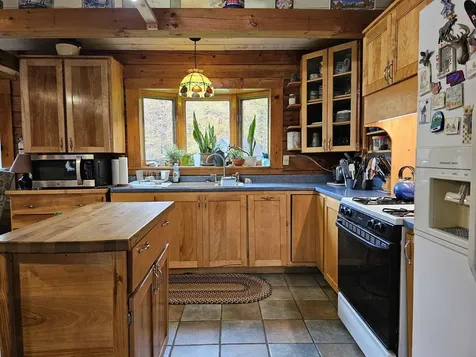 115 Prior Road Cavendish VT 05142