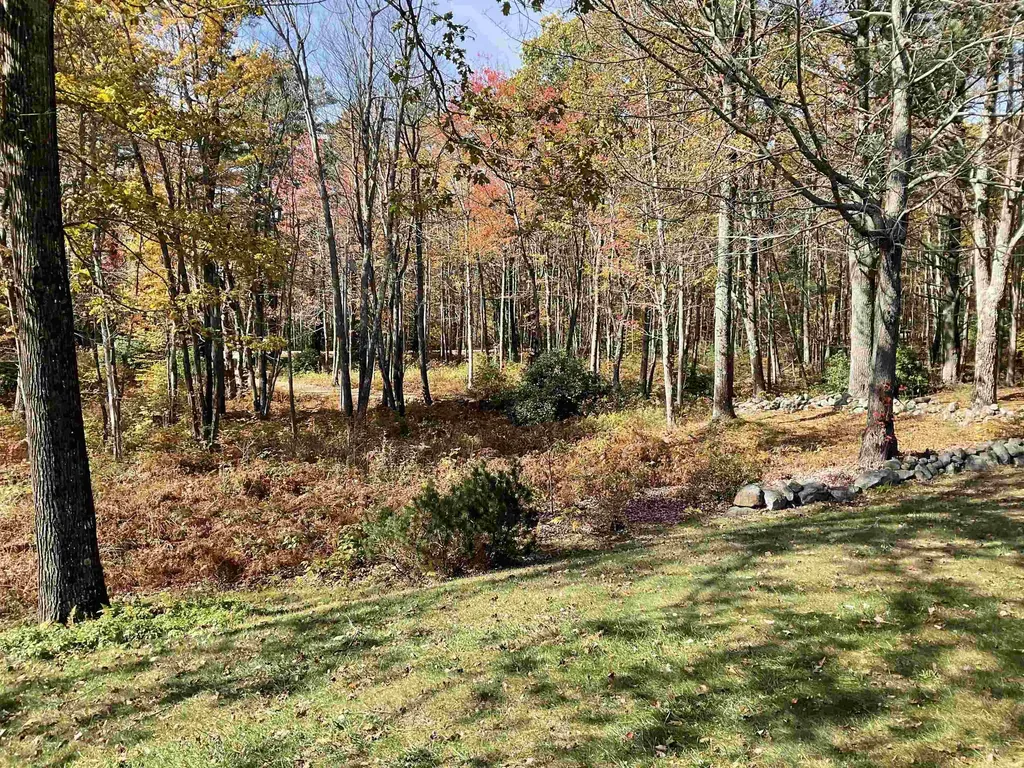 698 Nh Route 123 Sharon NH 03458
