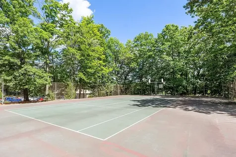 3 Pembroke Drive Derry NH 03038