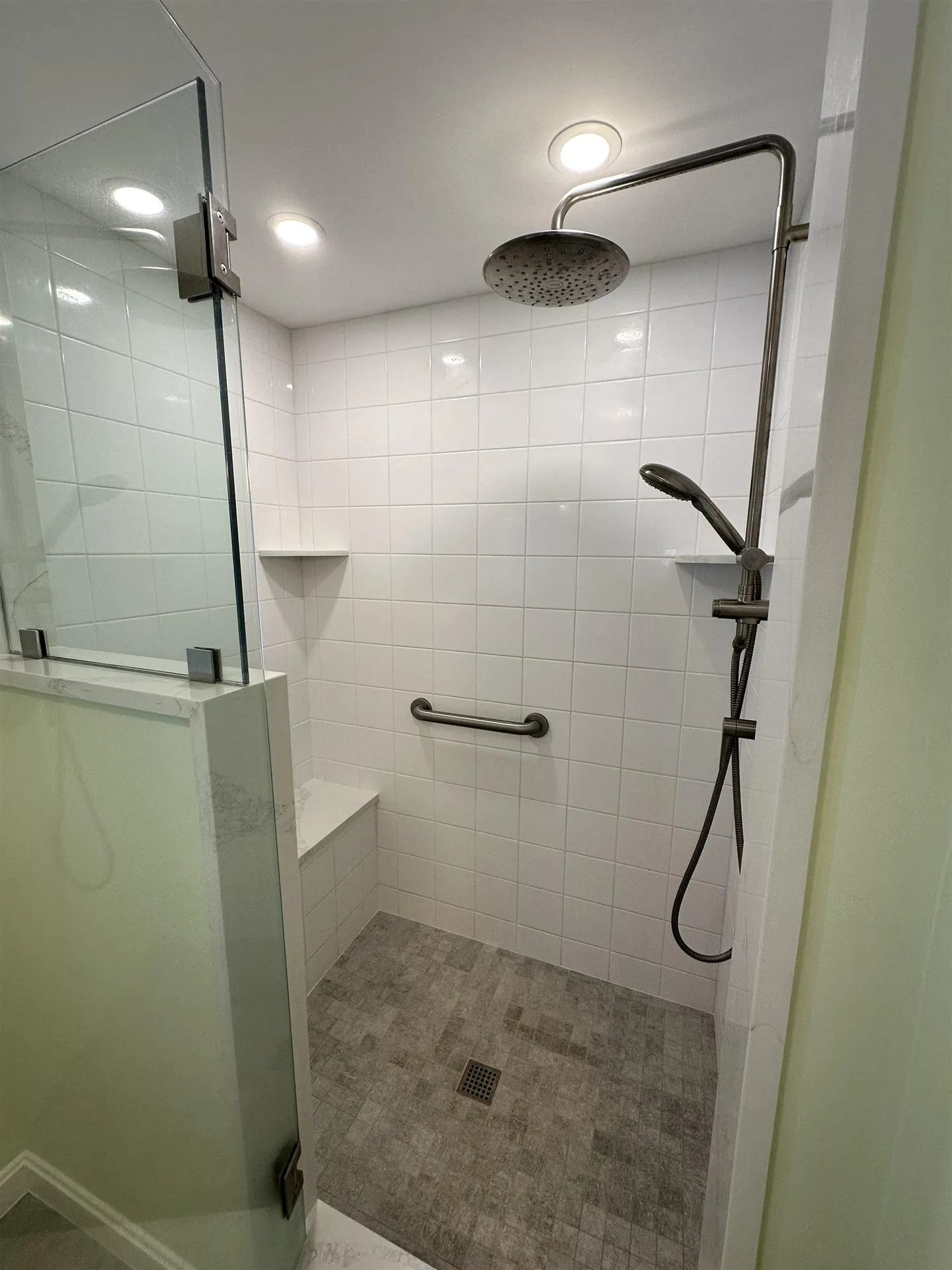 18 Colonial Square Peterborough NH 03458