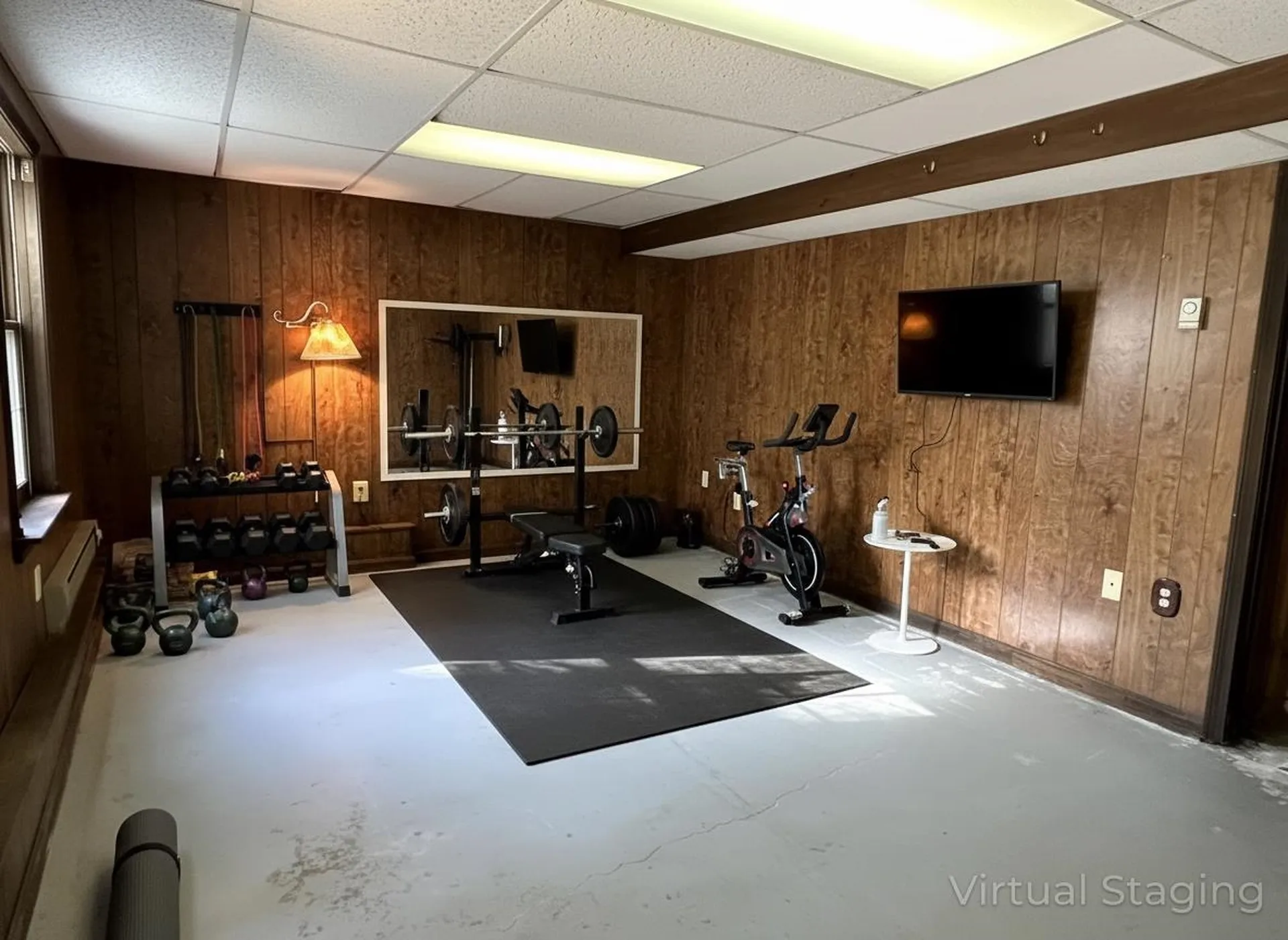 18 Colonial Square Peterborough NH 03458