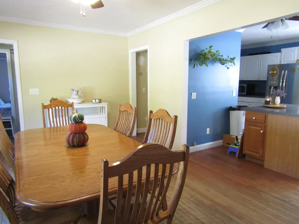 21 Lake Avenue Franklin NH 03235