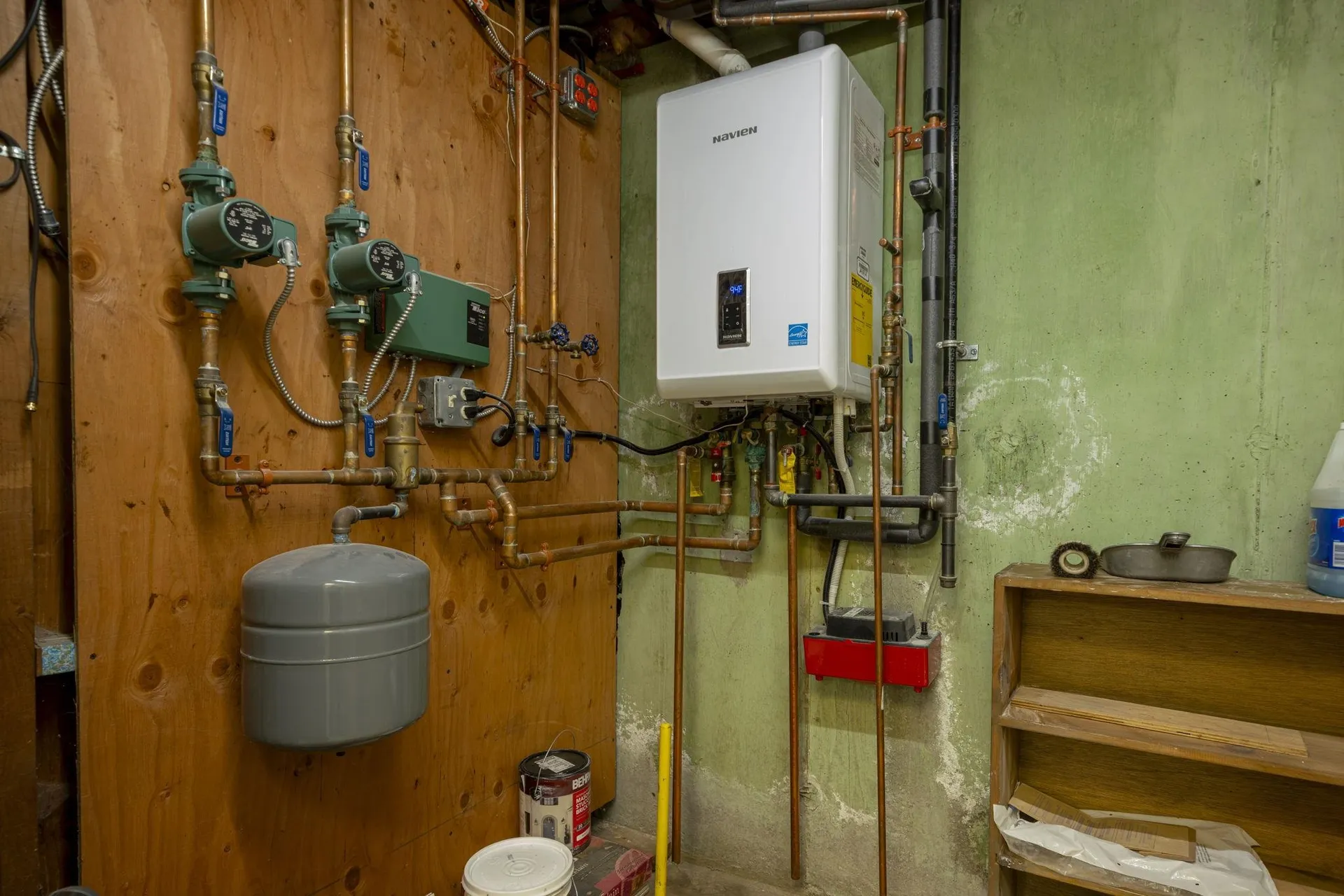 10 Cedar Street Hudson NH 03051