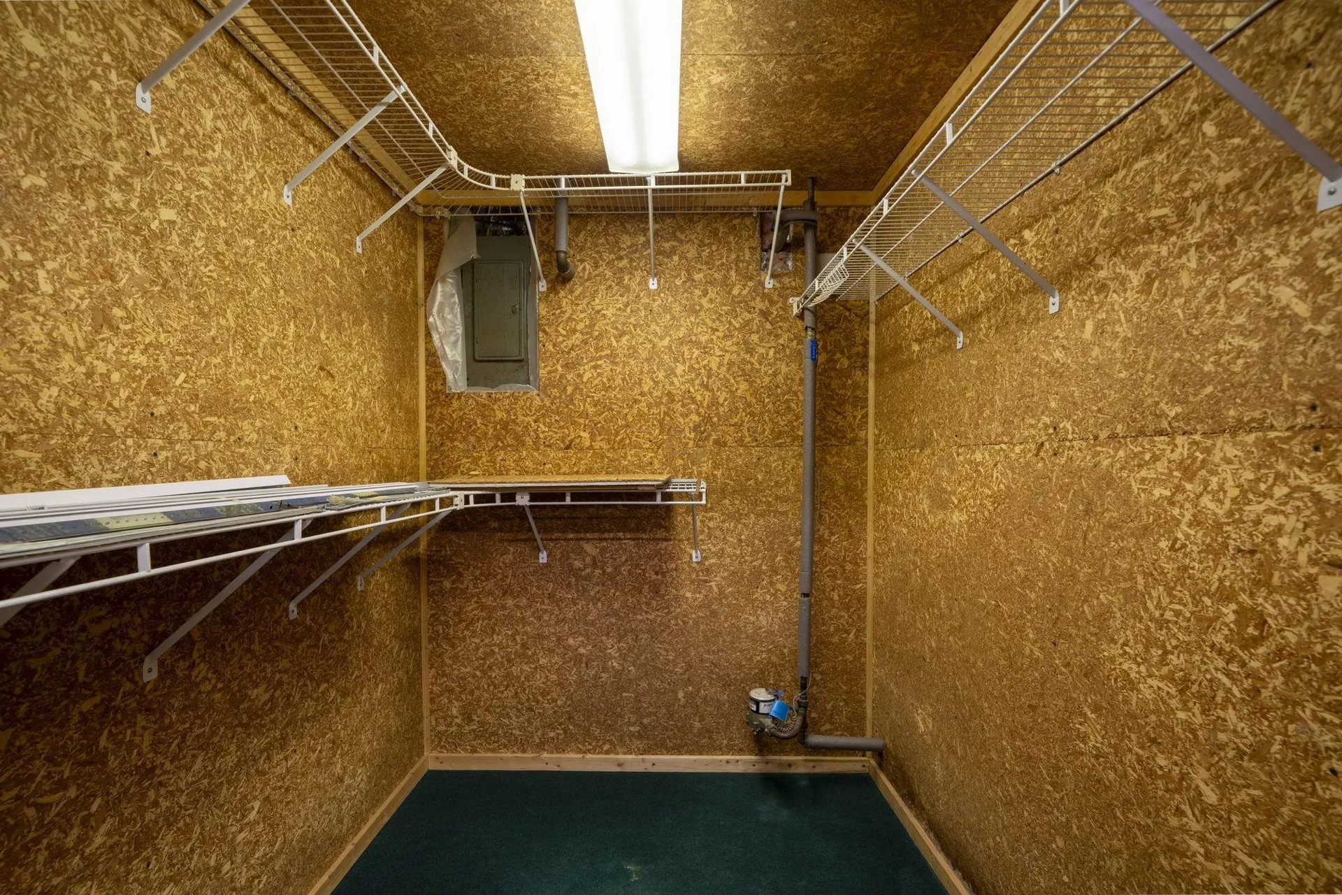 10 Cedar Street Hudson NH 03051