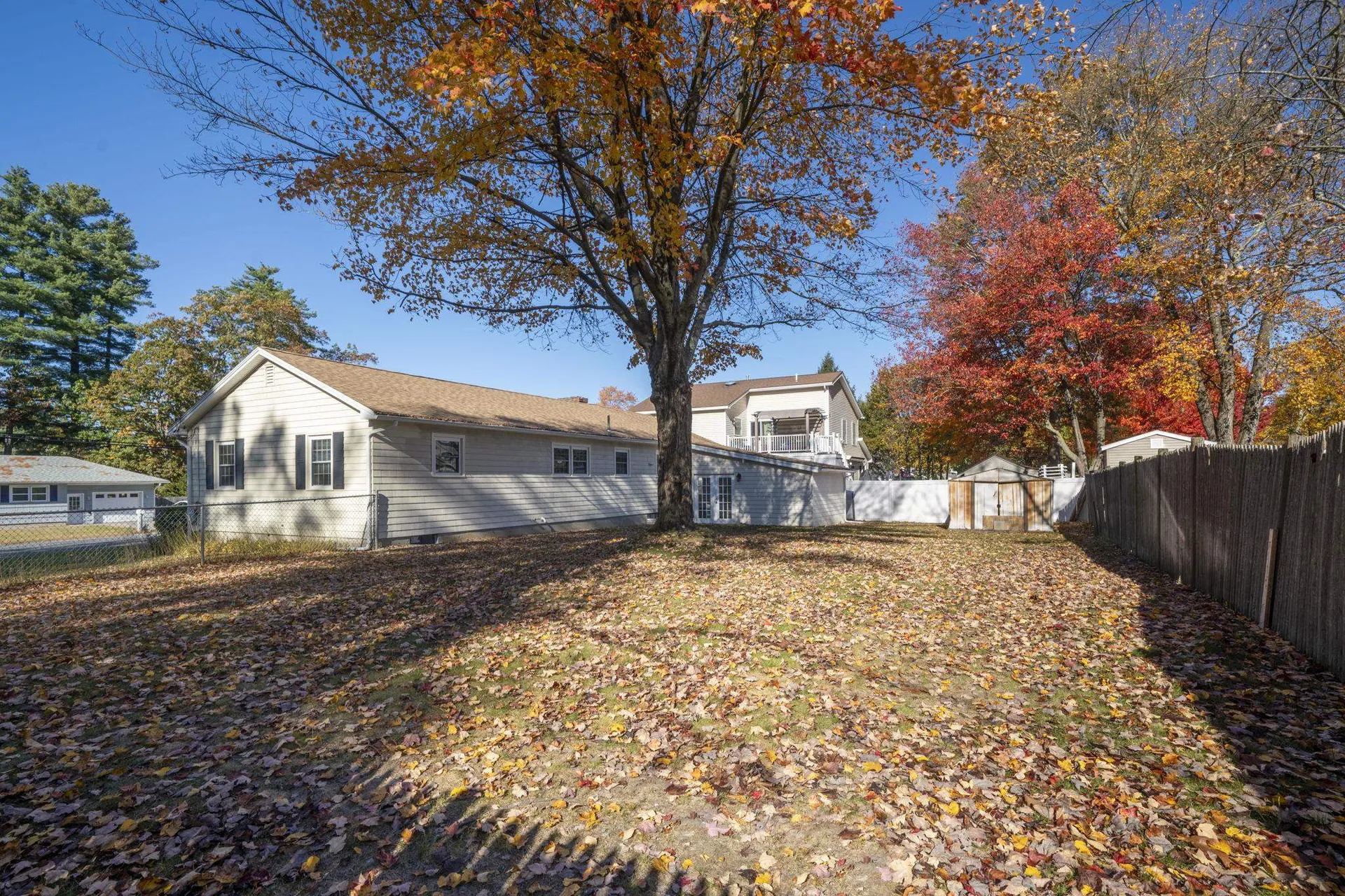 10 Cedar Street Hudson NH 03051