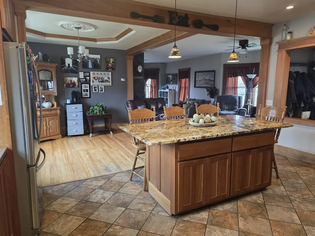 83 Spring Street Hardwick VT 05843