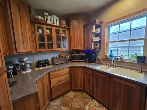 83 Spring Street Hardwick VT 05843