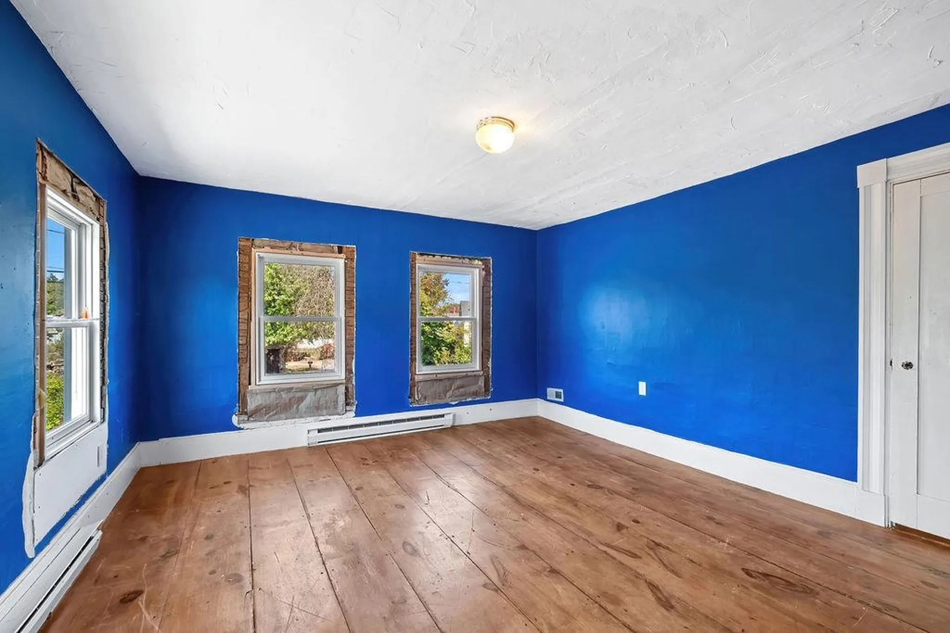 4 Parade Circle Barnstead NH 03218