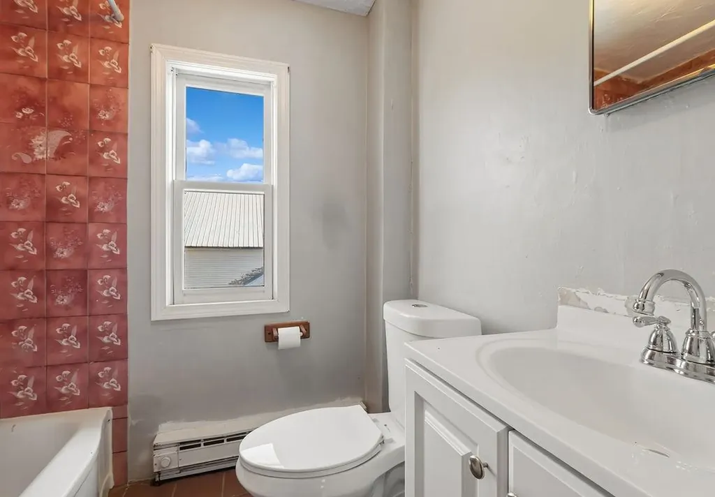 4 Parade Circle Barnstead NH 03218