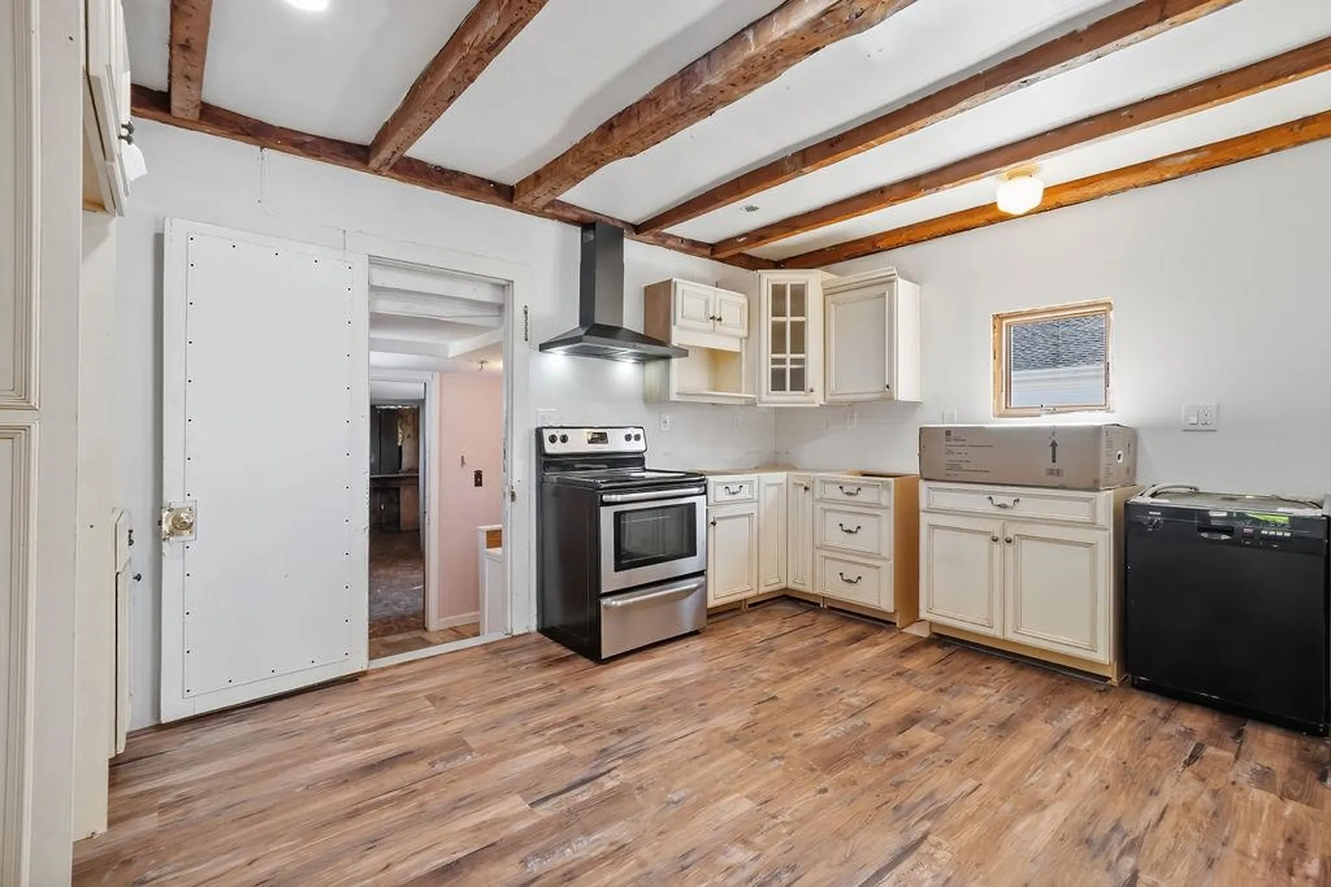 4 Parade Circle Barnstead NH 03218