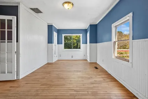 4 Parade Circle Barnstead NH 03218