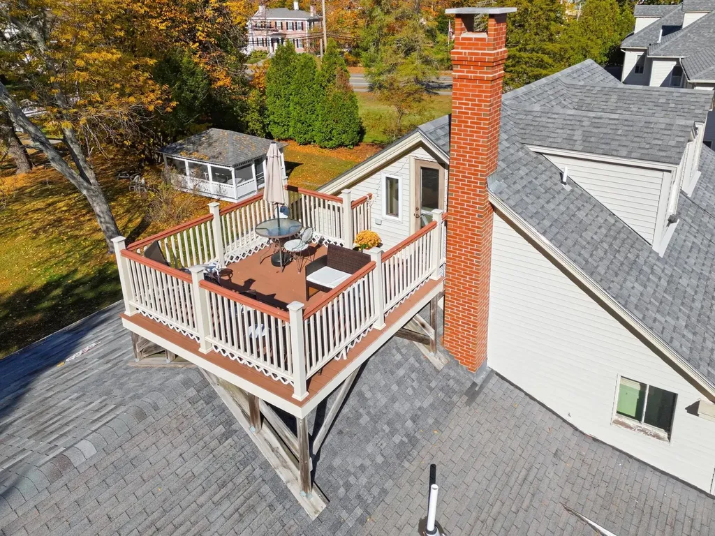 75 High Street Exeter NH 03833