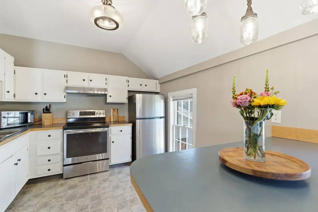 75 High Street Exeter NH 03833