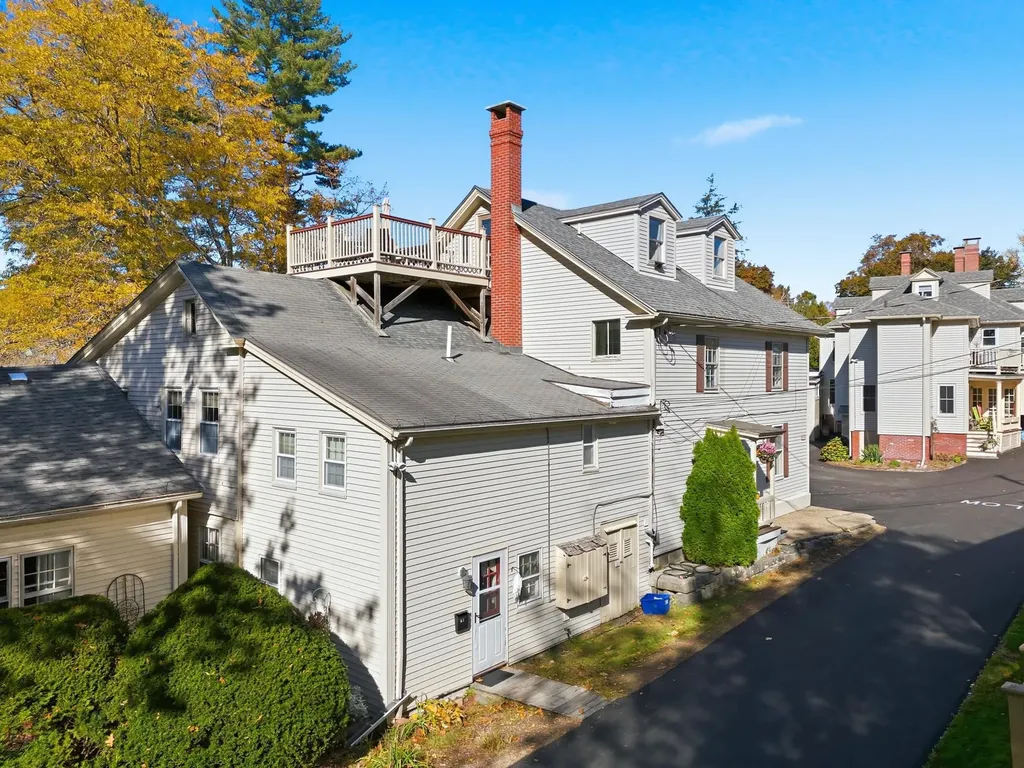 75 High Street Exeter NH 03833