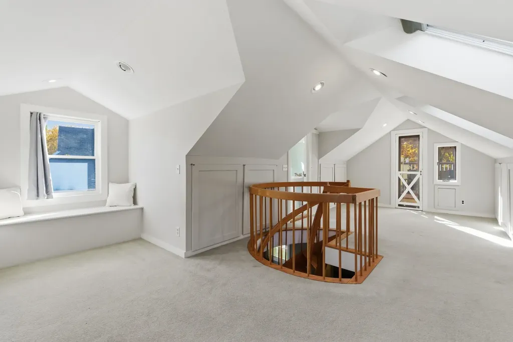 75 High Street Exeter NH 03833