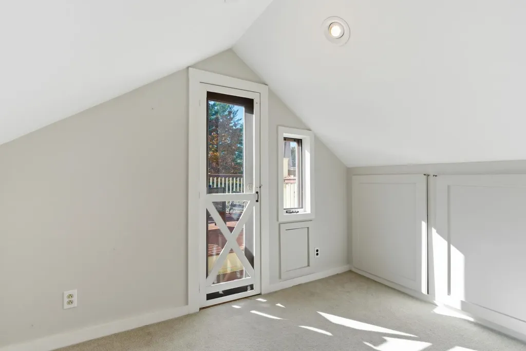 75 High Street Exeter NH 03833