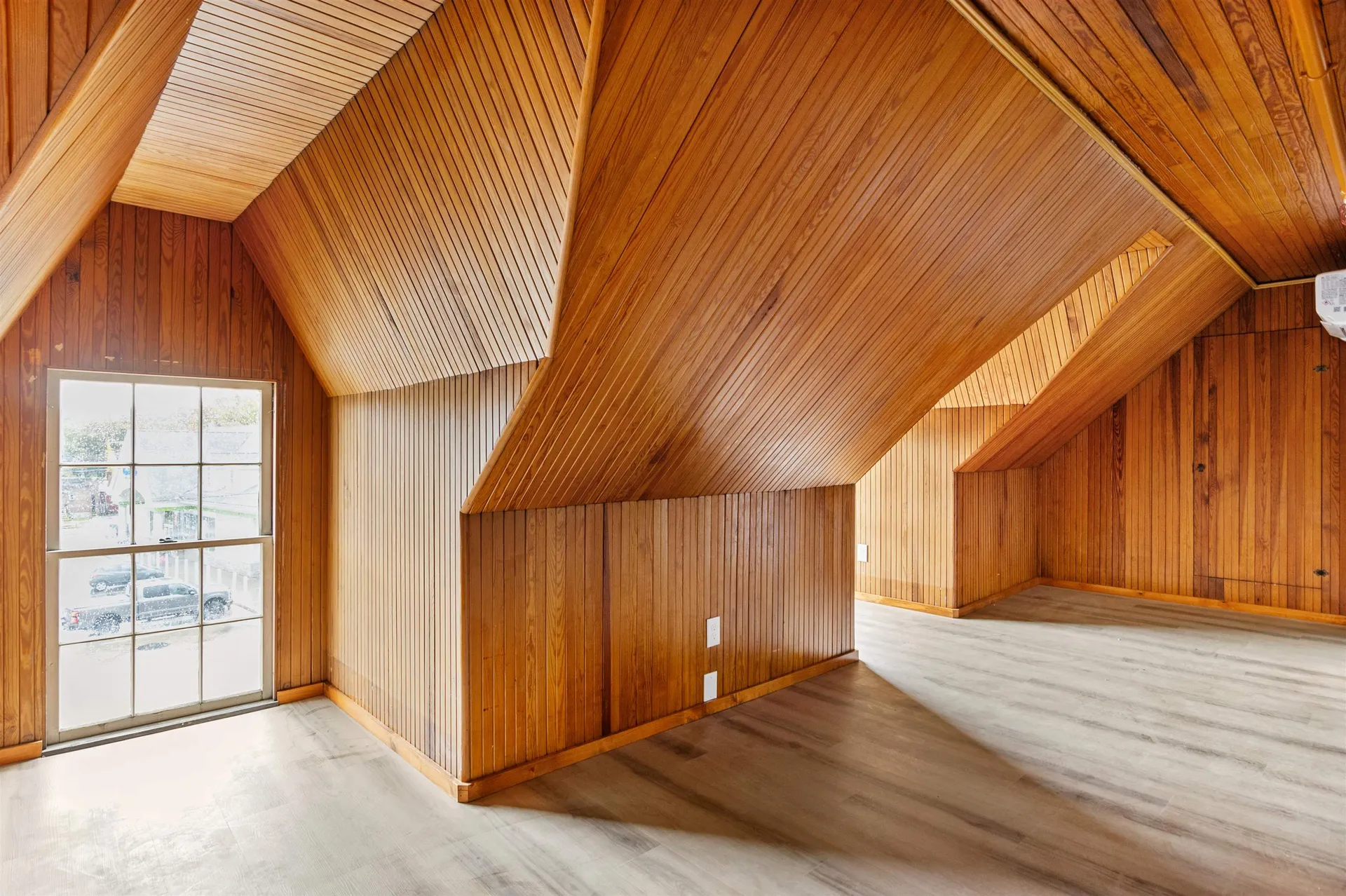 109 Pleasant Street Claremont NH 03743