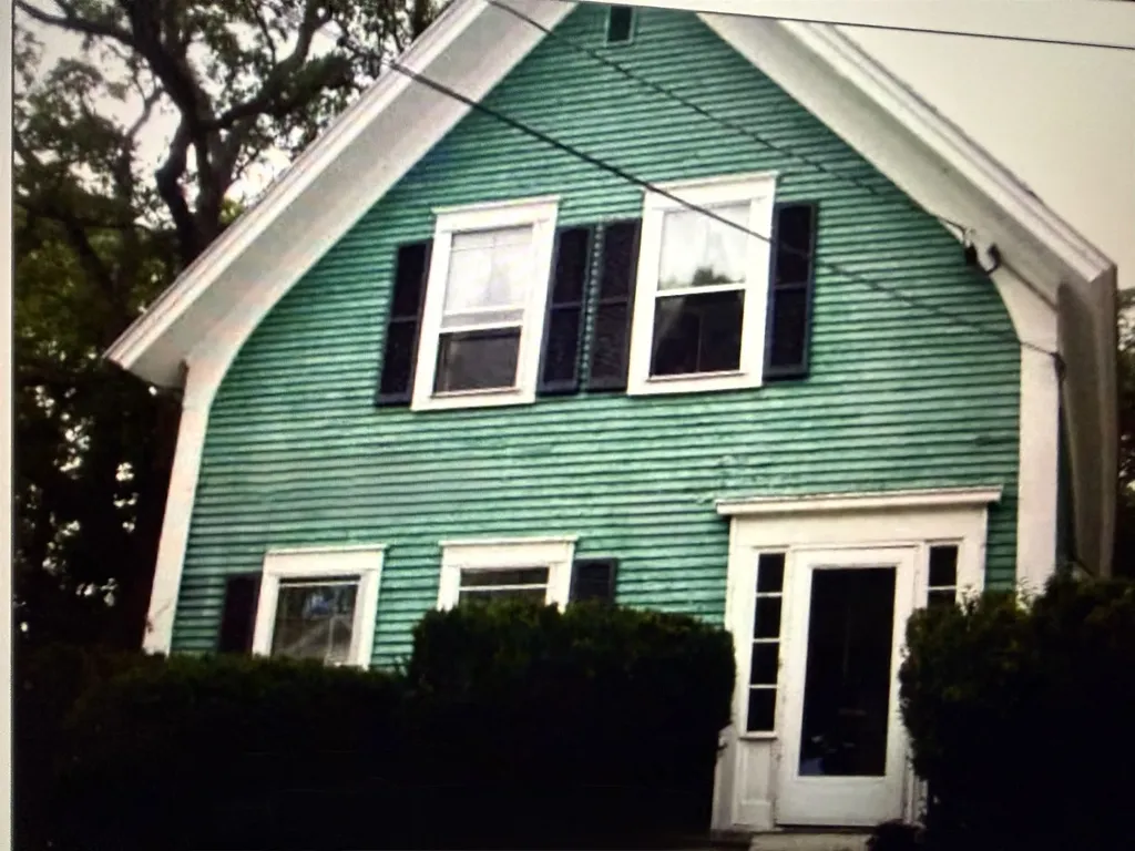 40 Messer Street Laconia NH 03246