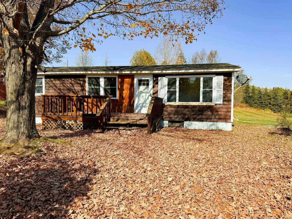 41 Couture Street Colebrook NH 03576