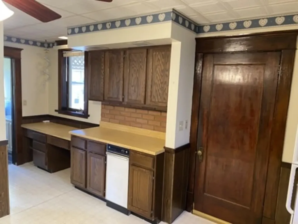 23 Bishop Street St. Albans City VT 05478