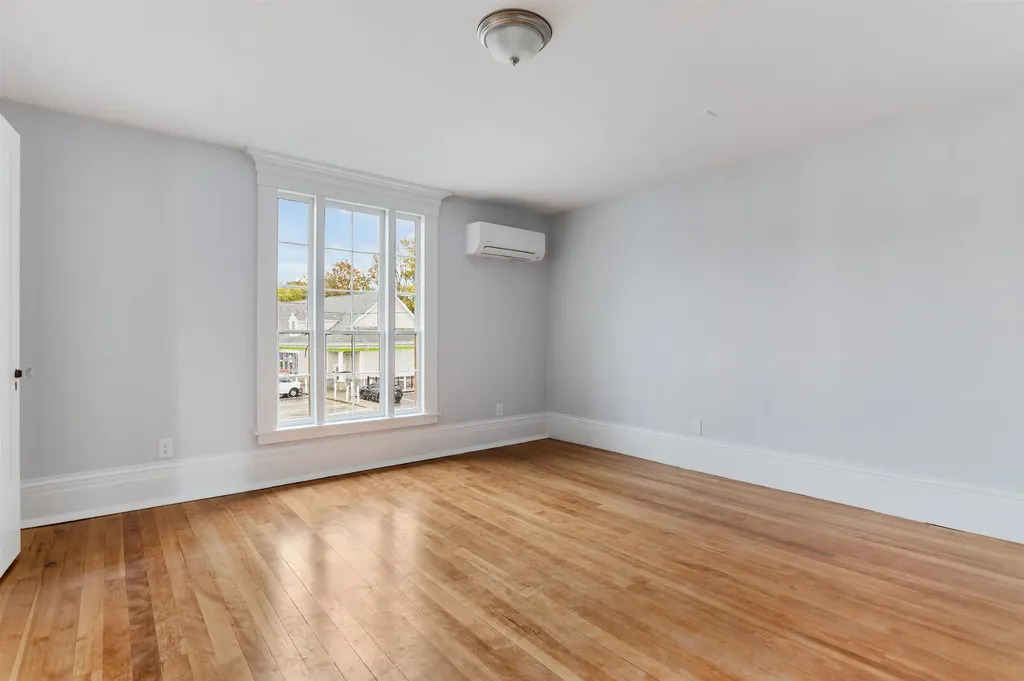 109 Pleasant Street Claremont NH 03743