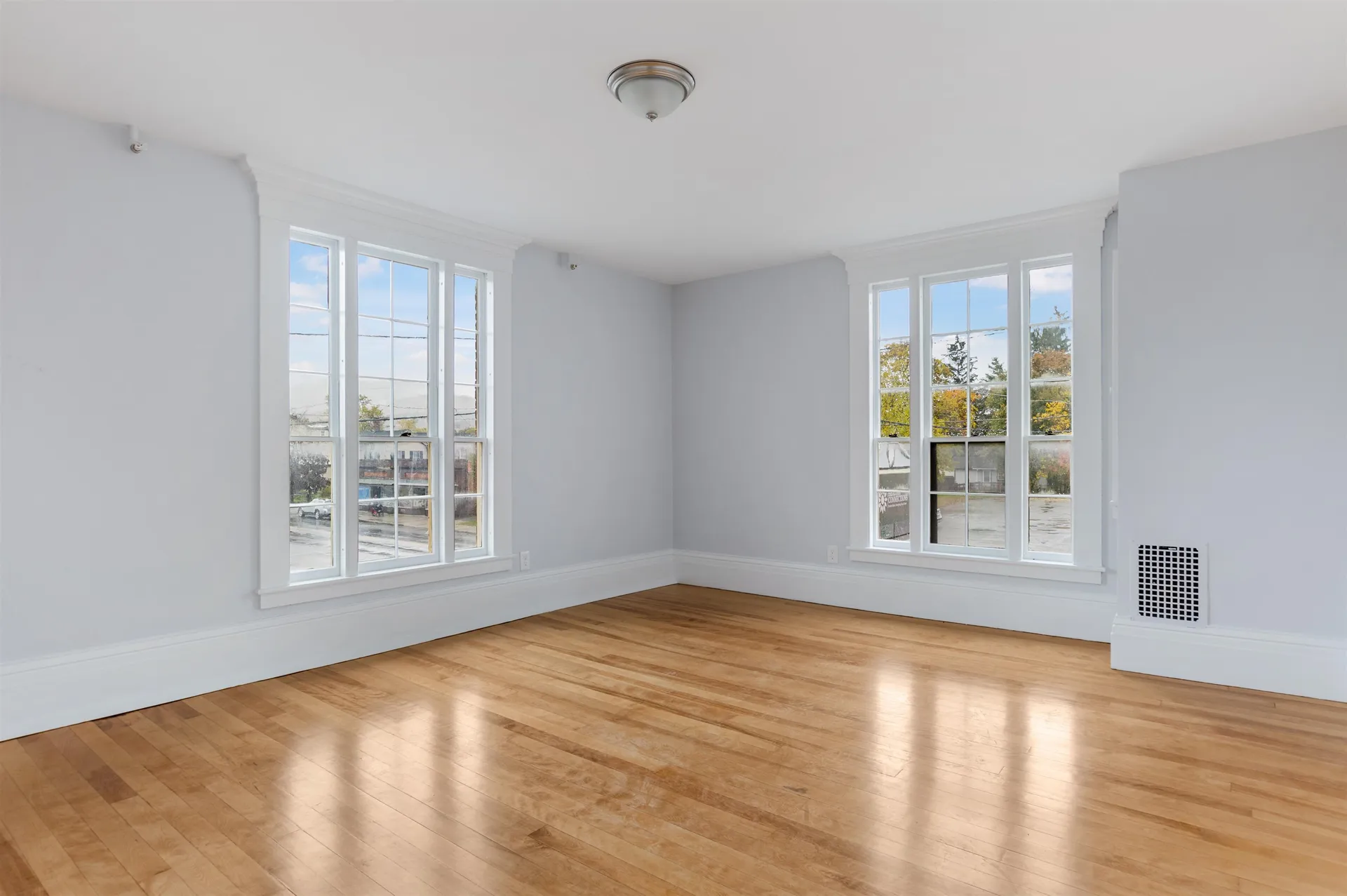 109 Pleasant Street Claremont NH 03743