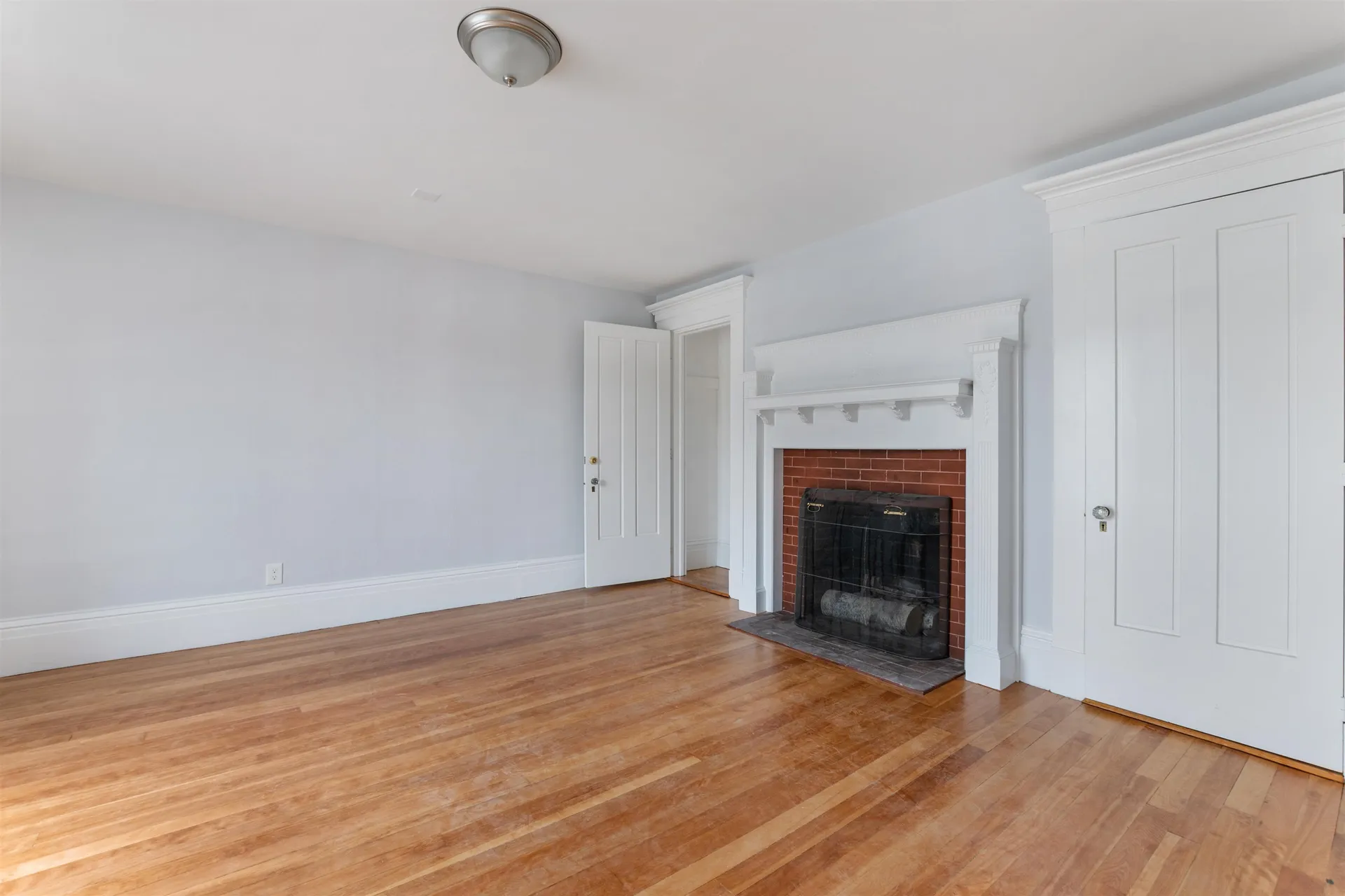 109 Pleasant Street Claremont NH 03743