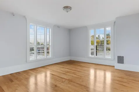 109 Pleasant Street Claremont NH 03743