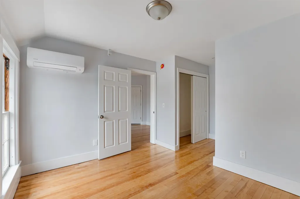 109 Pleasant Street Claremont NH 03743