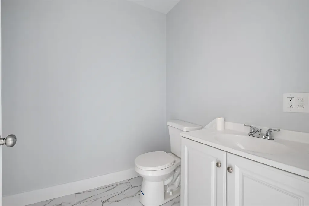 109 Pleasant Street Claremont NH 03743