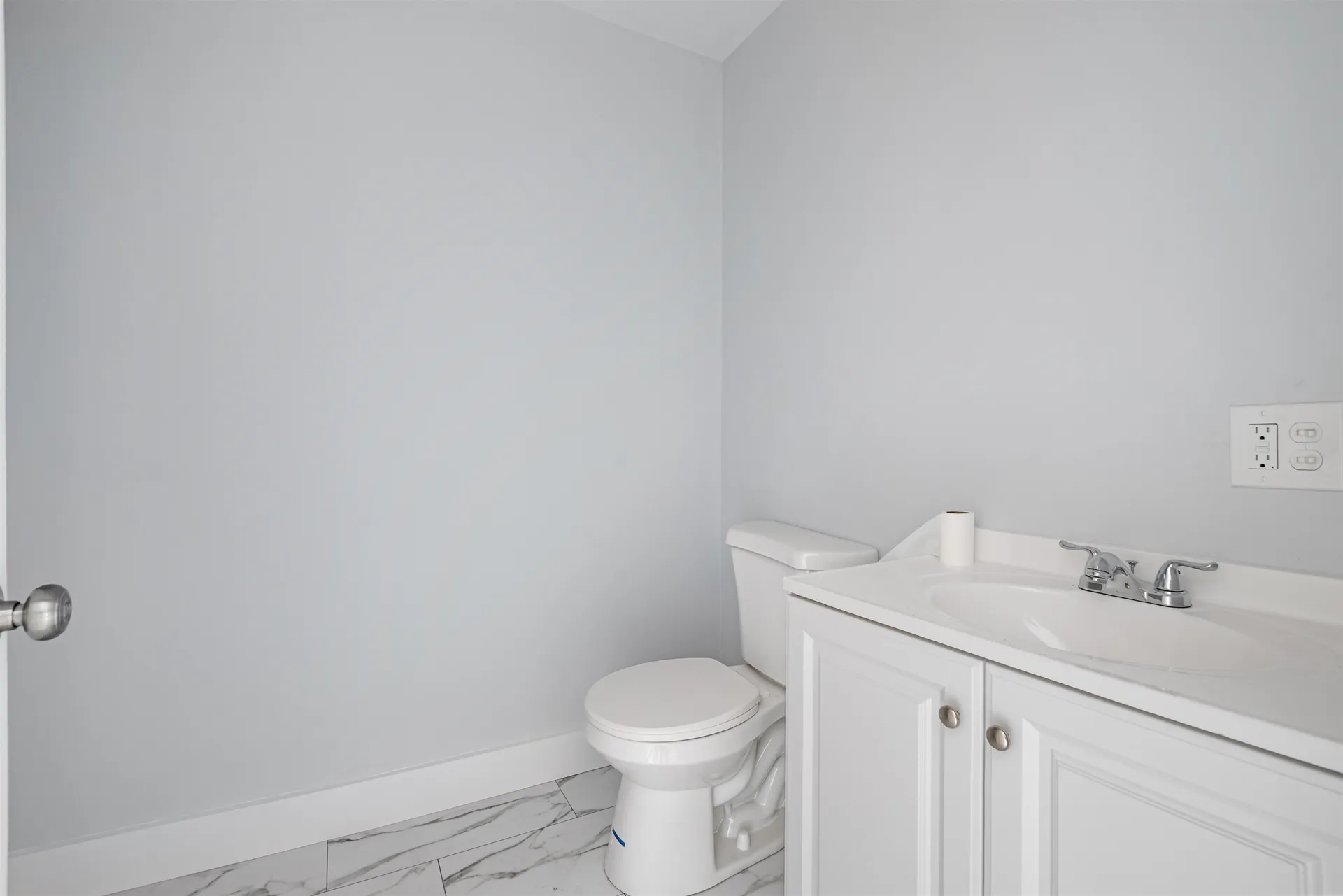 109 Pleasant Street Claremont NH 03743