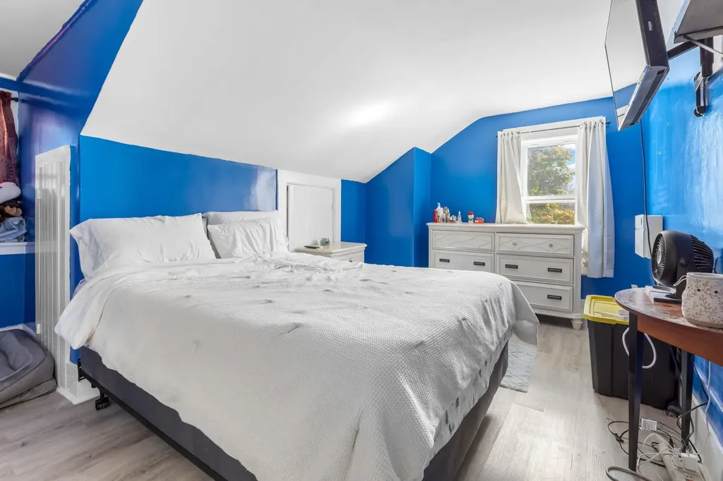 237 2nd Nh Turnpike Hillsborough NH 03244