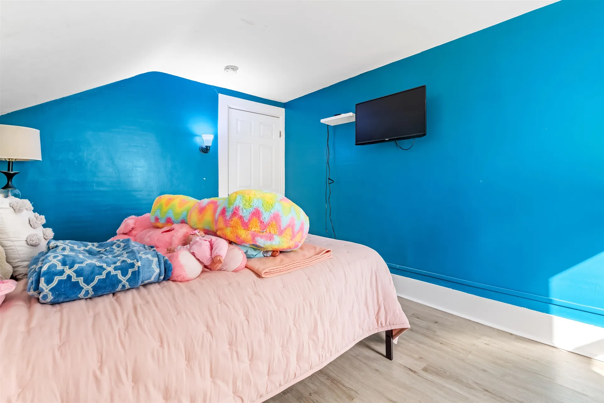 237 2nd Nh Turnpike Hillsborough NH 03244