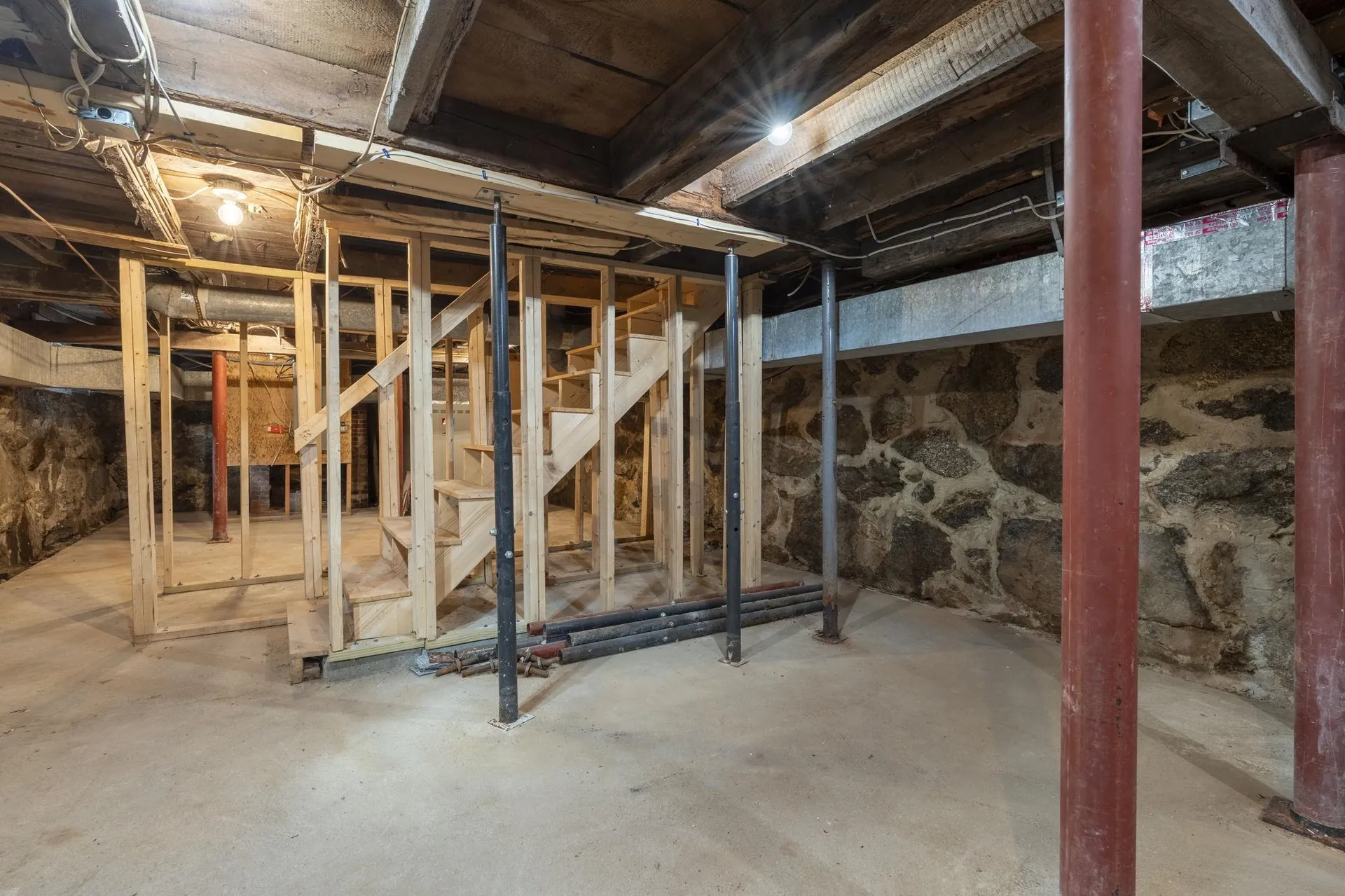 237 2nd Nh Turnpike Hillsborough NH 03244