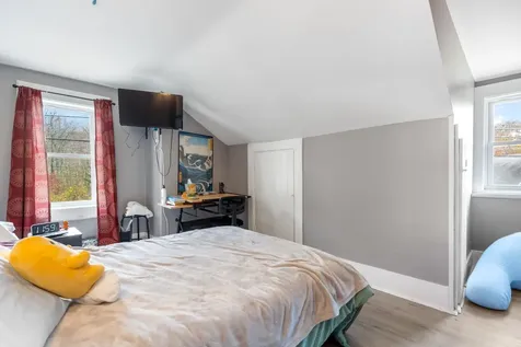 237 2nd Nh Turnpike Hillsborough NH 03244