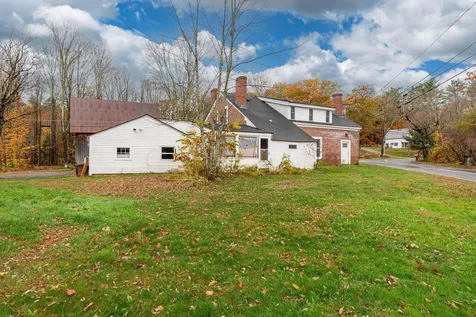 237 2nd Nh Turnpike Hillsborough NH 03244