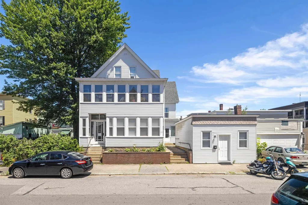 429 Cartier Street Manchester NH 03102