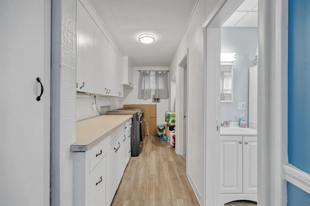 429 Cartier Street Manchester NH 03102