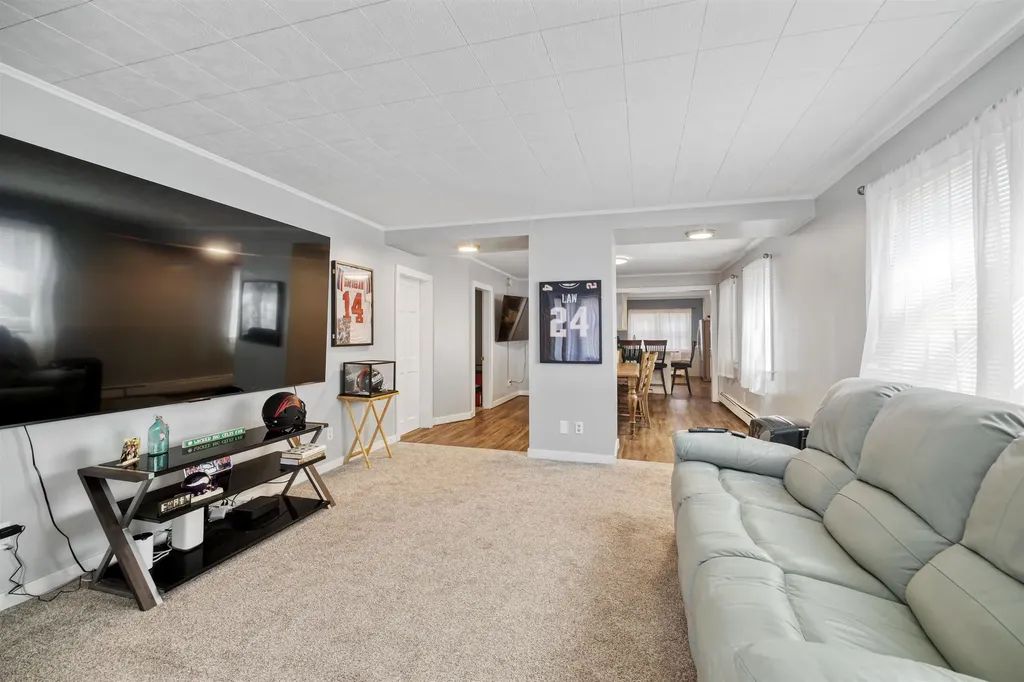 429 Cartier Street Manchester NH 03102