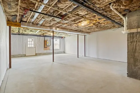 26-3 Regency Circle Kittery ME 03904