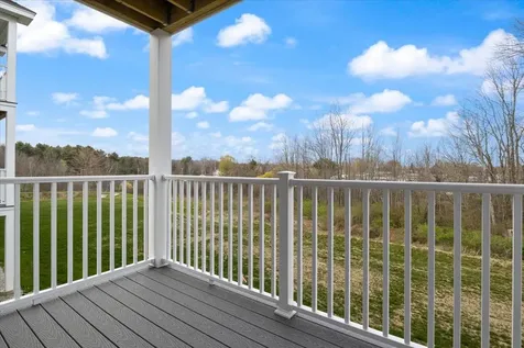 26-3 Regency Circle Kittery ME 03904